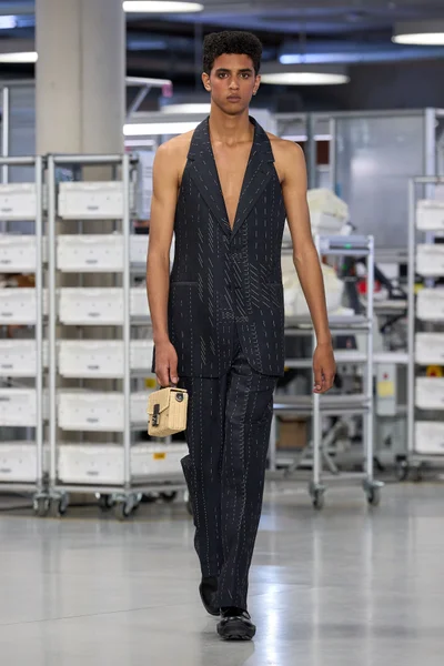 Look 56